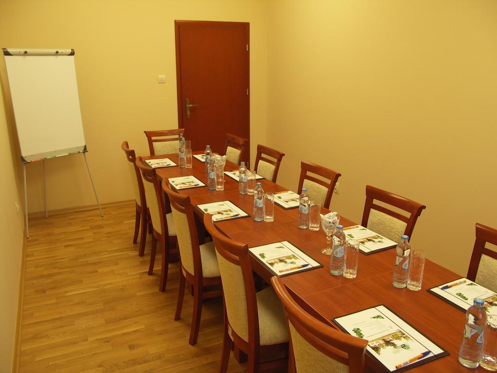 Ckm Centrum Konferencyjne Mazowsze Otrębusy 外观 照片