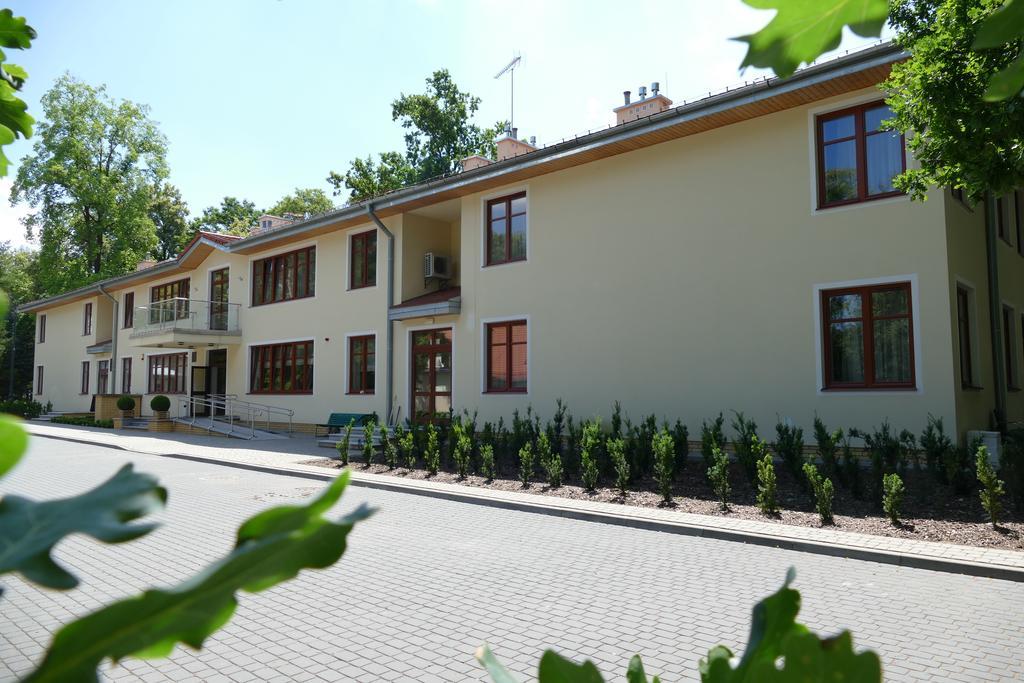Ckm Centrum Konferencyjne Mazowsze Otrębusy 外观 照片